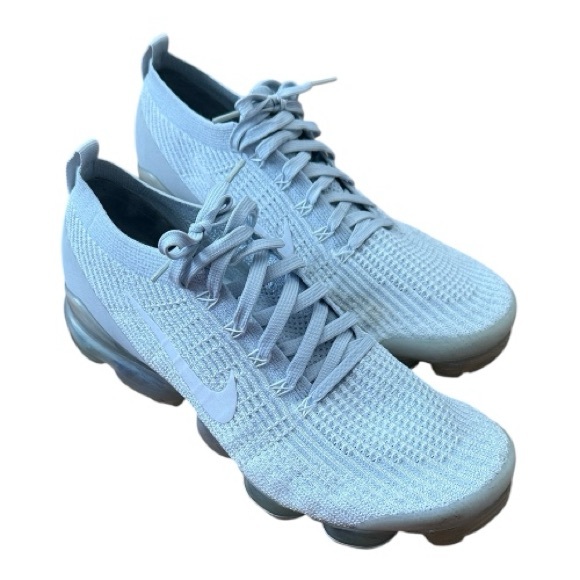 Nike Other - Nike Air VaporMax Flyknit 3 Pure Platinum Sneakers
